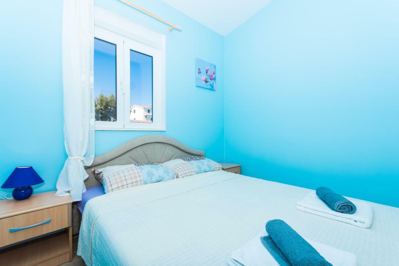 Apartman Anamarija Trogir Bagian luar foto